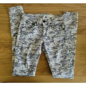 Rag & Bone Jeans Gray Camo Printed Skinny Slim